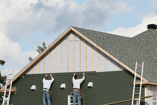 Professional Siding Contractor technician working in Peachland, NC